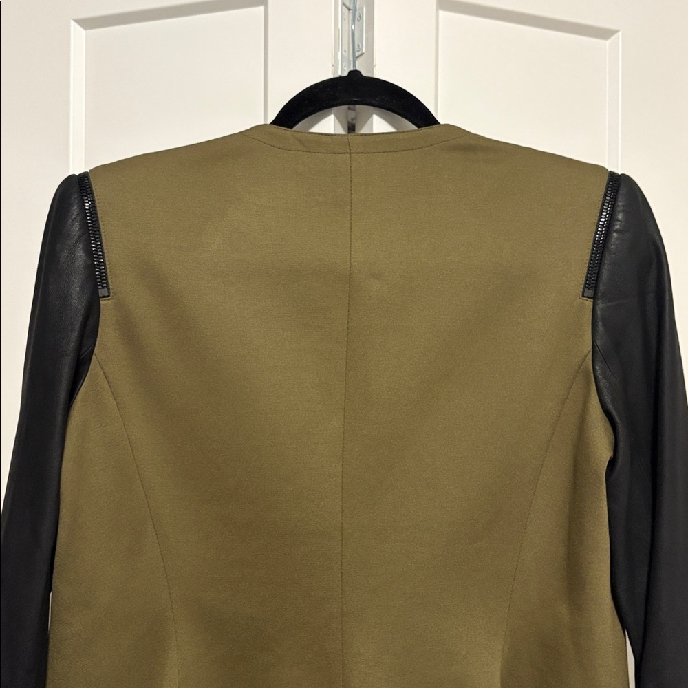 [Theory] Yaisa Pryor Mixed Media Leather Long-Sleeve Open Front Jacket Women’s M - Picture 8 of 12